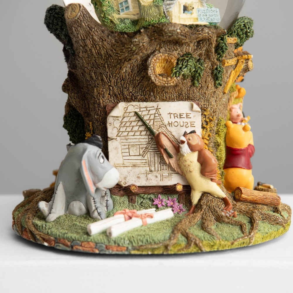 VTG Winnie the Pooh Snow Globe Owls Tree House Musical Nostalgic Disney Collect - Picture 4 of 7